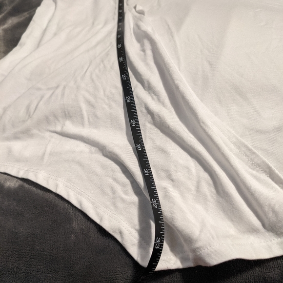 Fabletics Tank - Picture 2 of 10